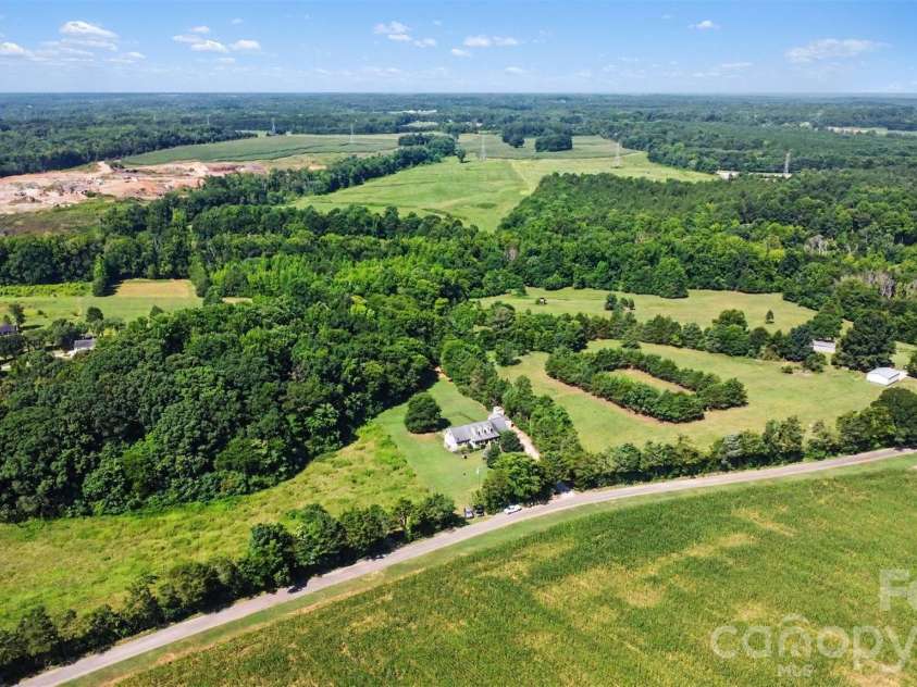 4387 Bookout Road, Rock Hill, SC 29730.  MLS# CAR4398312, YatesRealty ID 38677. 