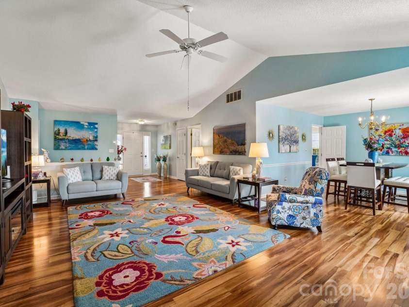 37 Stonehollow Road, Fletcher, NC 28732.  MLS# CAR4388696, YatesRealty ID 38679. 