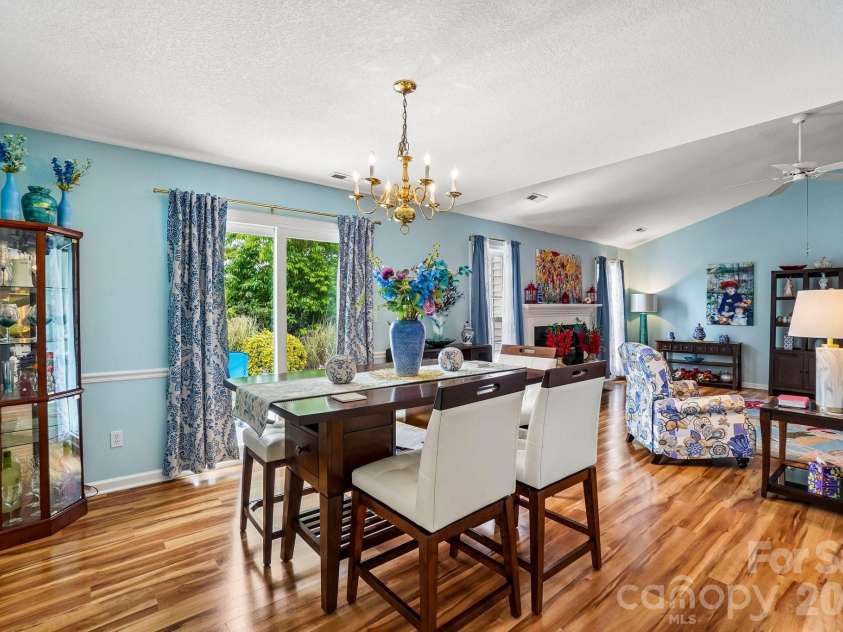 37 Stonehollow Road, Fletcher, NC 28732.  MLS# CAR4388696, YatesRealty ID 38679. 