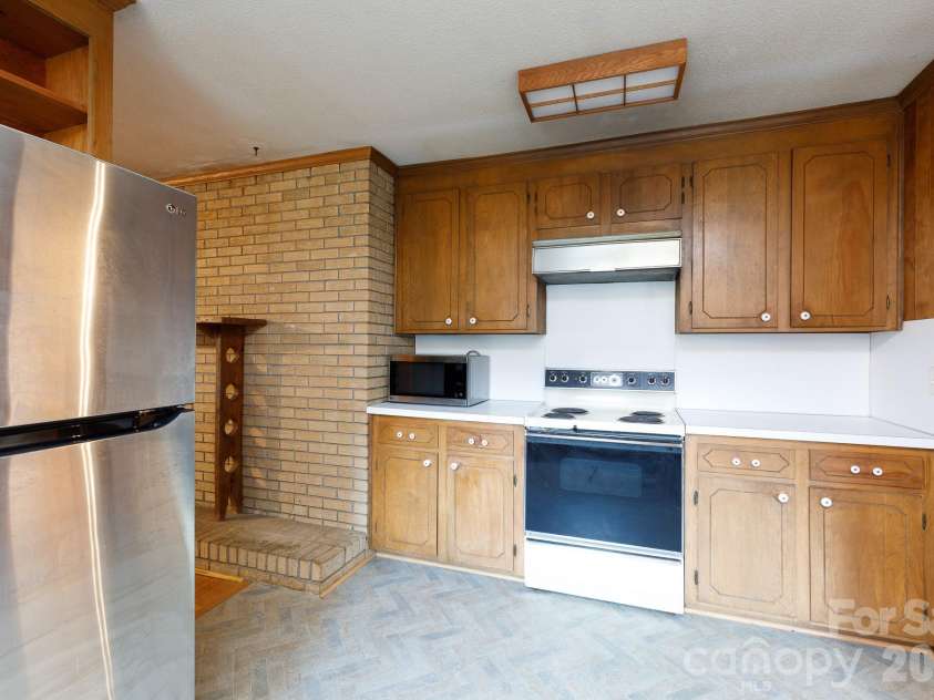 410 Ole Simpson Place, Catawba, SC 29704.  MLS# CAR4405221, YatesRealty ID 38680. 