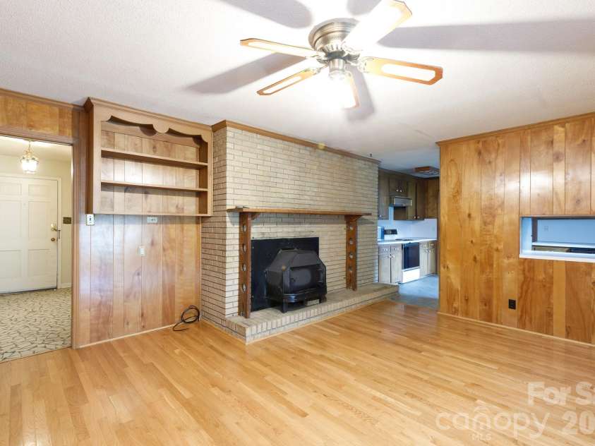 410 Ole Simpson Place, Catawba, SC 29704.  MLS# CAR4405221, YatesRealty ID 38680. 