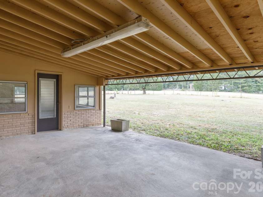 410 Ole Simpson Place, Catawba, SC 29704.  MLS# CAR4405221, YatesRealty ID 38680. 