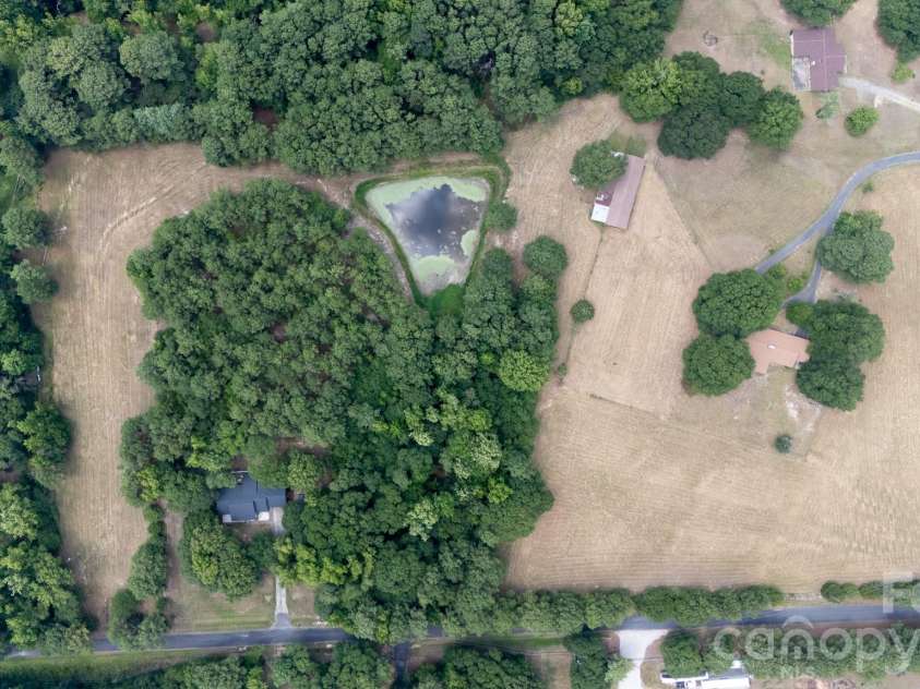 410 Ole Simpson Place, Catawba, SC 29704.  MLS# CAR4405221, YatesRealty ID 38680. 