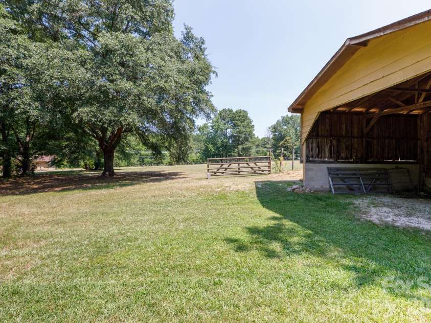 410 Ole Simpson Place, Catawba, SC 29704.  MLS# CAR4405221, YatesRealty ID 38680. 
