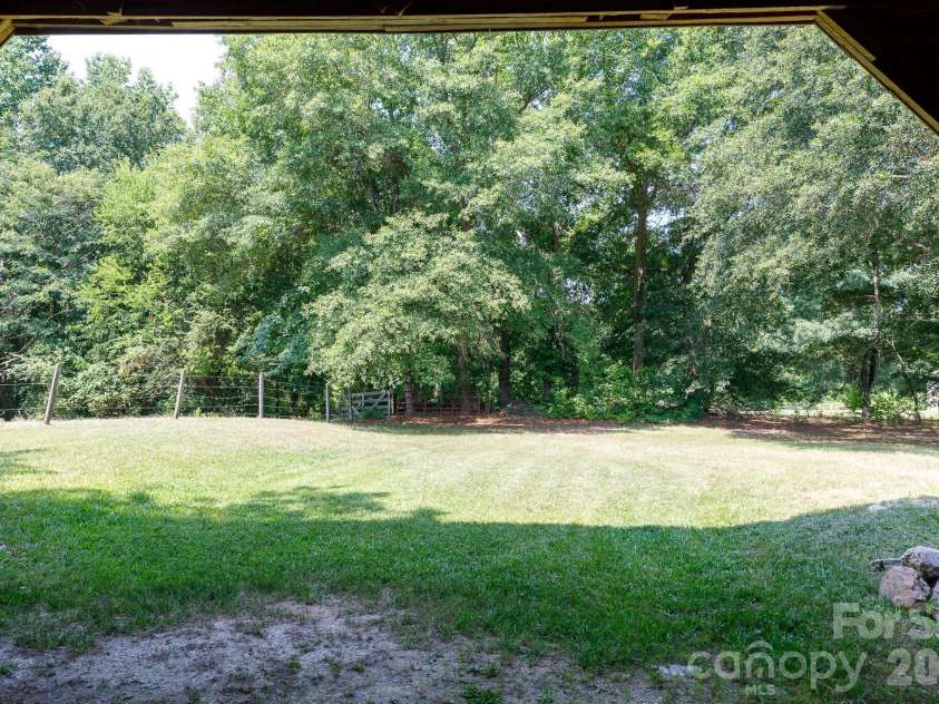410 Ole Simpson Place, Catawba, SC 29704.  MLS# CAR4405221, YatesRealty ID 38680. 