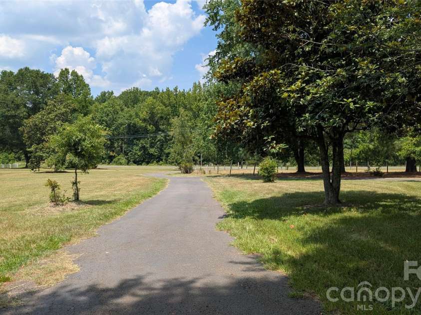 410 Ole Simpson Place, Catawba, SC 29704.  MLS# CAR4405221, YatesRealty ID 38680. 