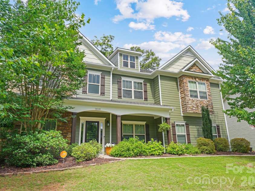 13823 Lawther Road, Huntersville, NC 28078.  MLS# CAR4395245, YatesRealty ID 38681. 
