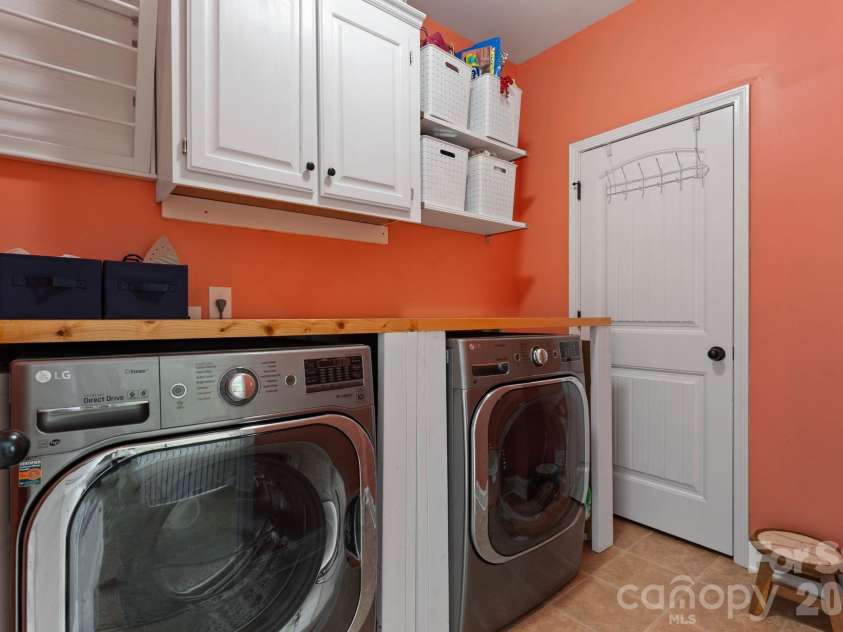 13823 Lawther Road, Huntersville, NC 28078.  MLS# CAR4395245, YatesRealty ID 38681. 