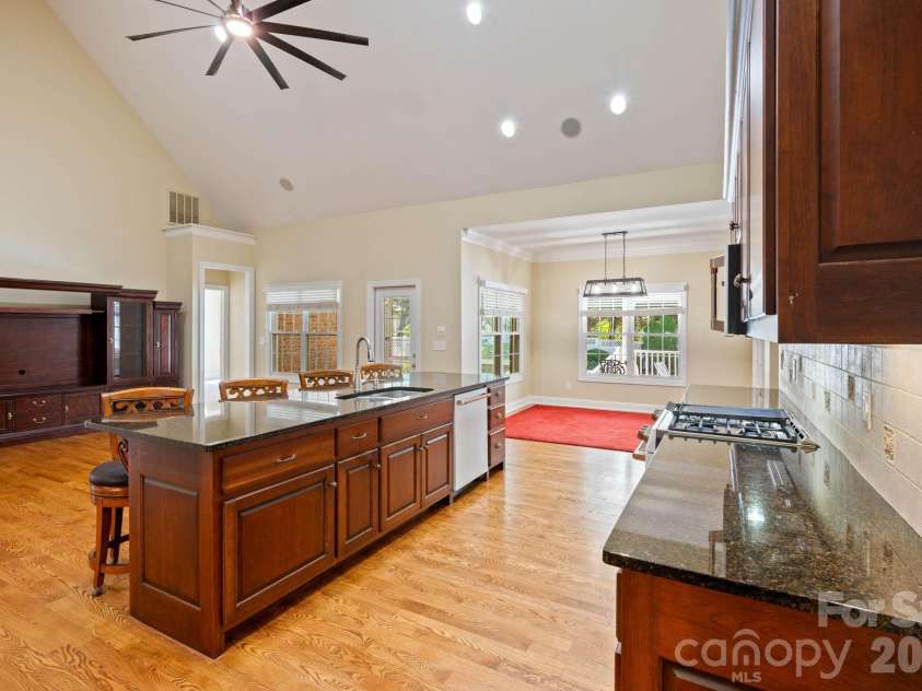 1851 29th Avenue Place, Hickory, NC 28601.  MLS# CAR4404281, YatesRealty ID 38684. 