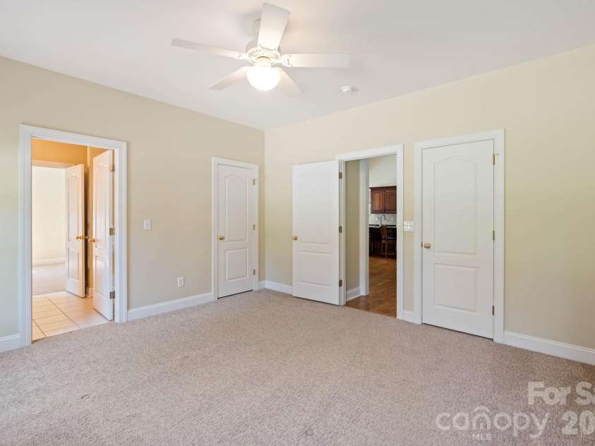 1851 29th Avenue Place, Hickory, NC 28601.  MLS# CAR4404281, YatesRealty ID 38684. 