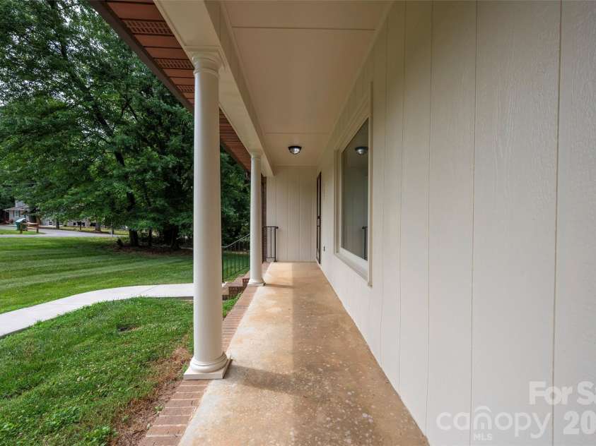 107 Coram Avenue, Boonville, NC 27011.  MLS# CAR4381923, YatesRealty ID 38686. 
