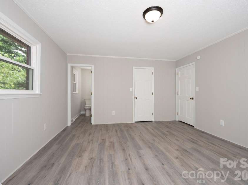 107 Coram Avenue, Boonville, NC 27011.  MLS# CAR4381923, YatesRealty ID 38686. 