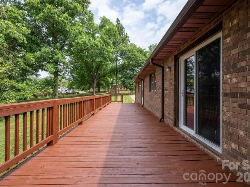 107 Coram Avenue, Boonville, NC 27011.  MLS# CAR4381923, YatesRealty ID 38686. 
