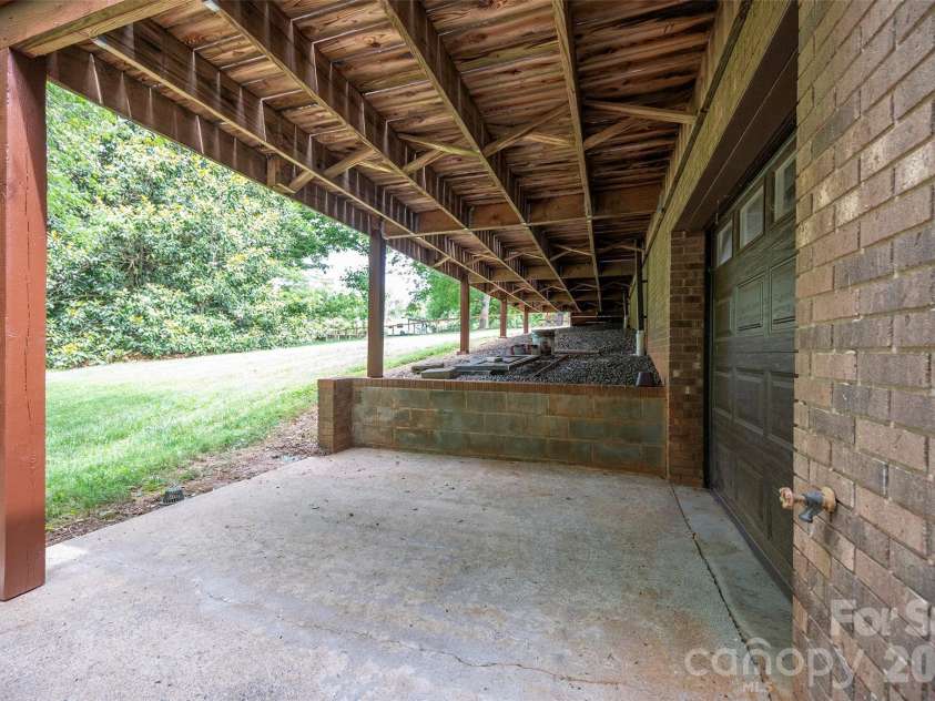 107 Coram Avenue, Boonville, NC 27011.  MLS# CAR4381923, YatesRealty ID 38686. 