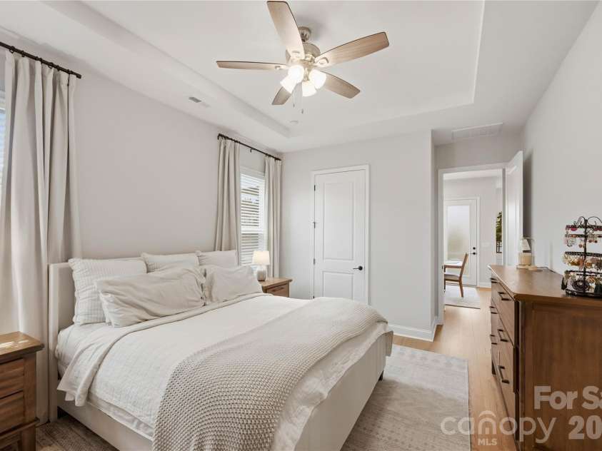 4010 Patsy Drive, Mint Hill, NC 28227.  MLS# CAR4403720, YatesRealty ID 38689. Main level primary bedroom
