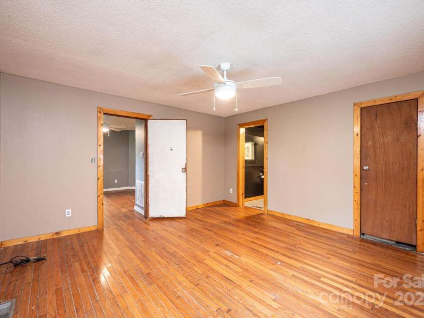 17 Lake Street, Granite Falls, NC 28630.  MLS# CAR4215444, YatesRealty ID 3869. 