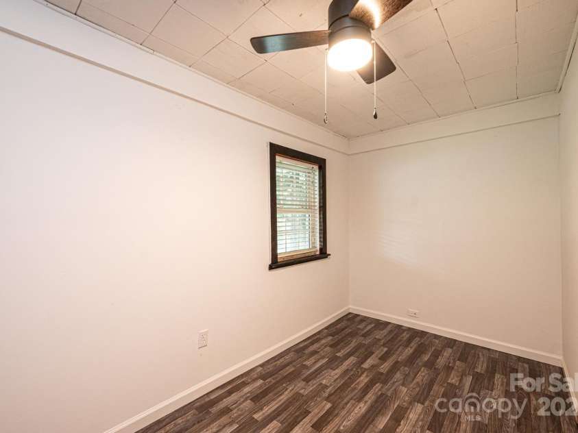 17 Lake Street, Granite Falls, NC 28630.  MLS# CAR4215444, YatesRealty ID 3869. 