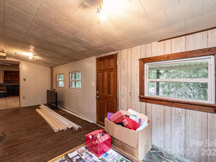 17 Lake Street, Granite Falls, NC 28630.  MLS# CAR4215444, YatesRealty ID 3869. 