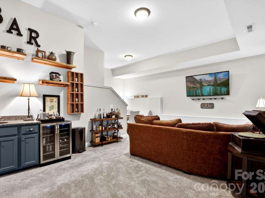 9092 Pitcairn Drive, Fort Mill, SC 29708.  MLS# CAR4337461, YatesRealty ID 3869. 