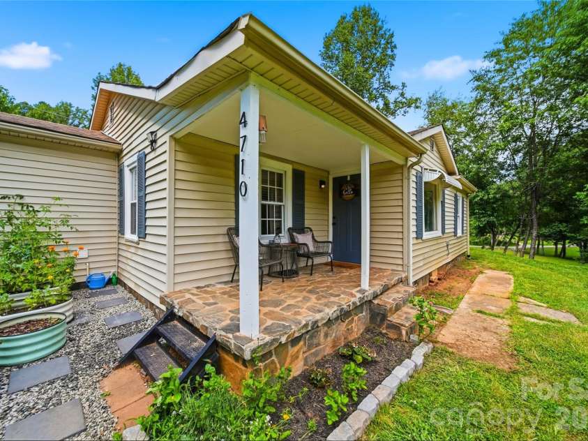 4710 Overland Road, Lenoir, NC 28645.  MLS# CAR4395693, YatesRealty ID 38692. 