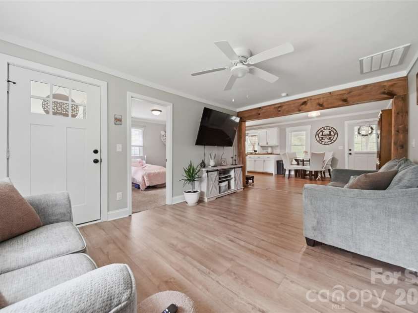 4710 Overland Road, Lenoir, NC 28645.  MLS# CAR4395693, YatesRealty ID 38692. 