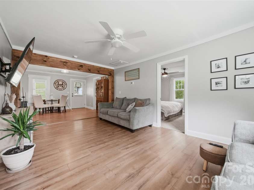 4710 Overland Road, Lenoir, NC 28645.  MLS# CAR4395693, YatesRealty ID 38692. 