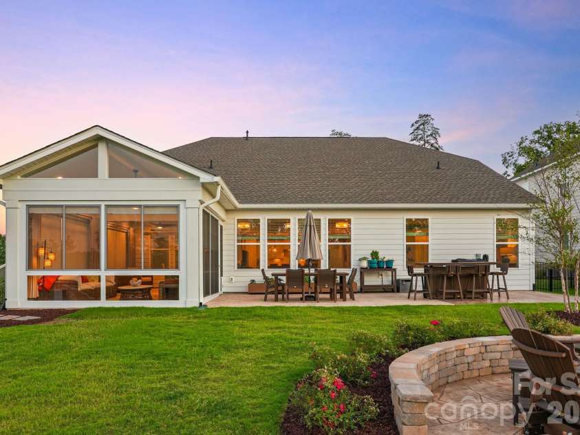4928 Valita Road, York, SC 29745.  MLS# CAR4404662, YatesRealty ID 38695. 