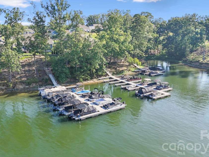 4928 Valita Road, York, SC 29745.  MLS# CAR4404662, YatesRealty ID 38695. 