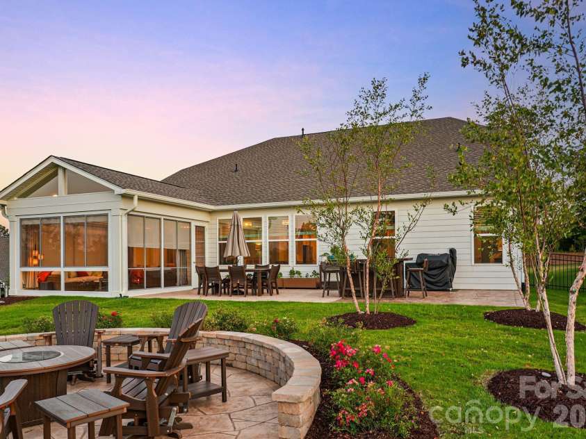4928 Valita Road, York, SC 29745.  MLS# CAR4404662, YatesRealty ID 38695. 