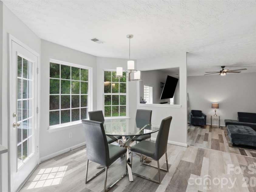 4923 Eagle Creek Drive, Charlotte, NC 28269.  MLS# CAR4397626, YatesRealty ID 38696. 
