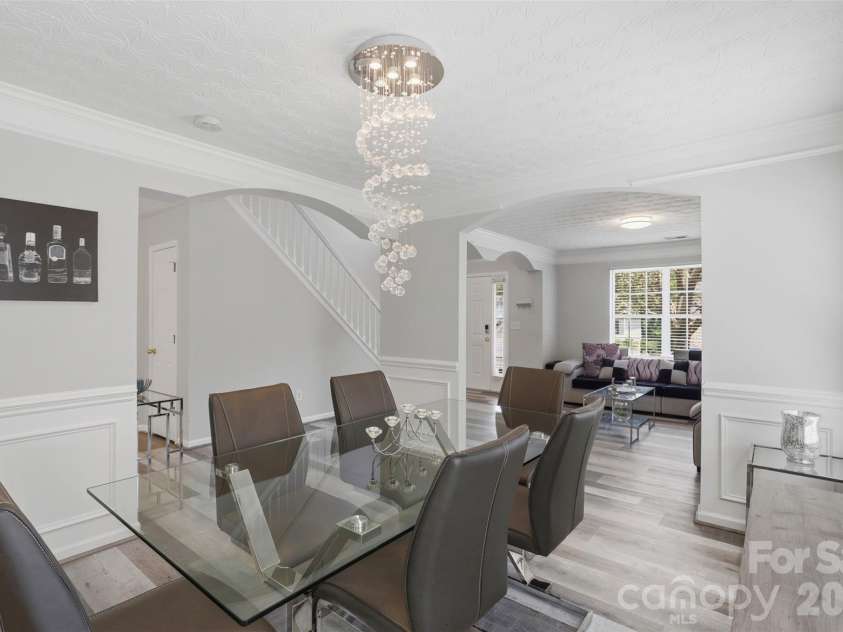 4923 Eagle Creek Drive, Charlotte, NC 28269.  MLS# CAR4397626, YatesRealty ID 38696. 