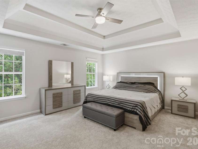 4923 Eagle Creek Drive, Charlotte, NC 28269.  MLS# CAR4397626, YatesRealty ID 38696. 