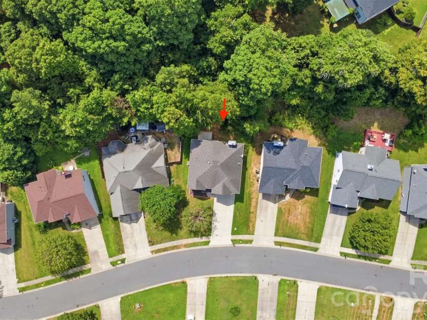 4923 Eagle Creek Drive, Charlotte, NC 28269.  MLS# CAR4397626, YatesRealty ID 38696. 