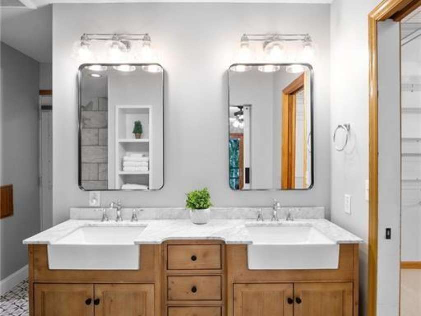 122 Mountain Harbor Drive, Lexington, NC 27292.  MLS# CAR4313549, YatesRealty ID 387. 