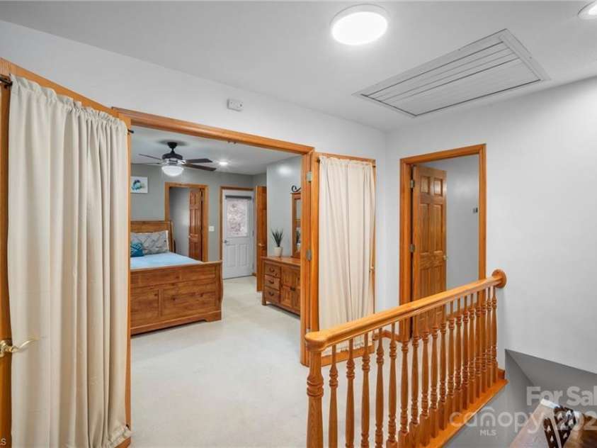 122 Mountain Harbor Drive, Lexington, NC 27292.  MLS# CAR4313549, YatesRealty ID 387. 