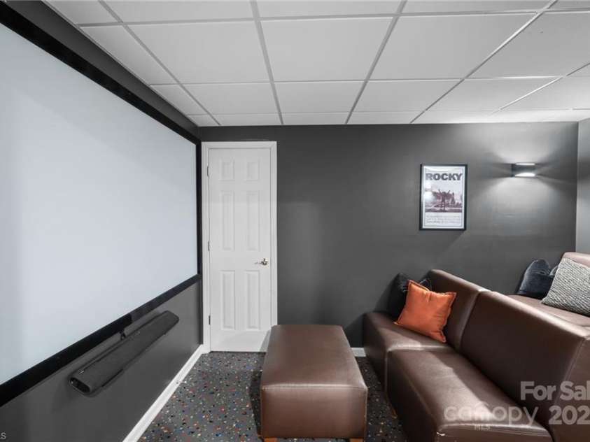 122 Mountain Harbor Drive, Lexington, NC 27292.  MLS# CAR4313549, YatesRealty ID 387. 