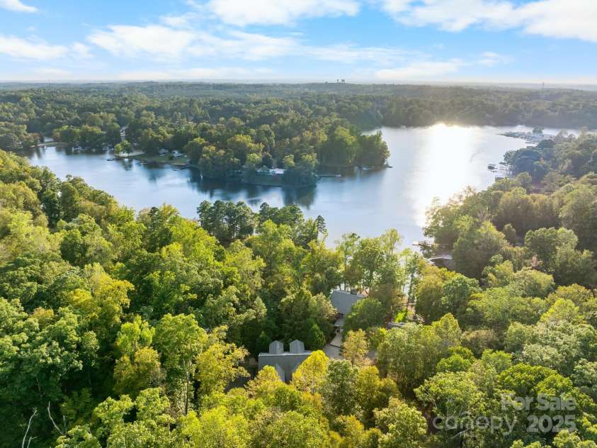 122 Mountain Harbor Drive, Lexington, NC 27292.  MLS# CAR4313549, YatesRealty ID 387. 