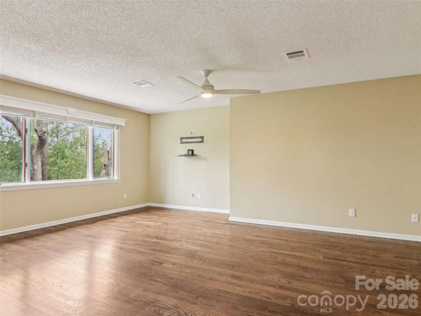 457 Crowfields Drive, Asheville, NC 28803.  MLS# CAR4357281, YatesRealty ID 3870. 