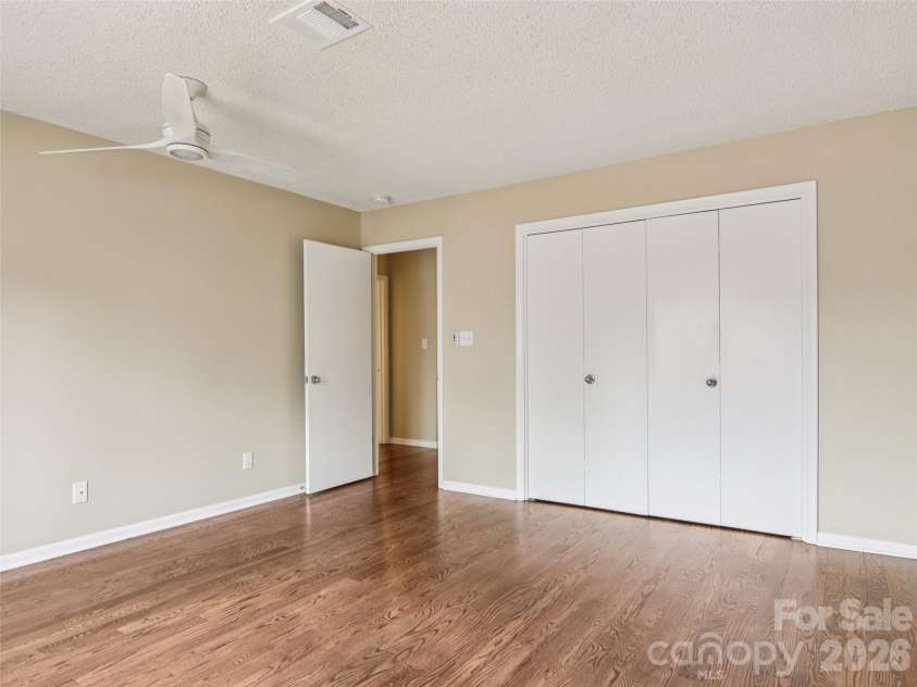457 Crowfields Drive, Asheville, NC 28803.  MLS# CAR4357281, YatesRealty ID 3870. 