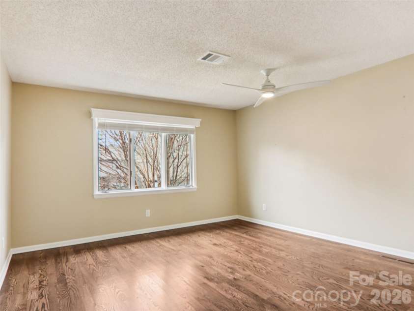 457 Crowfields Drive, Asheville, NC 28803.  MLS# CAR4357281, YatesRealty ID 3870. 