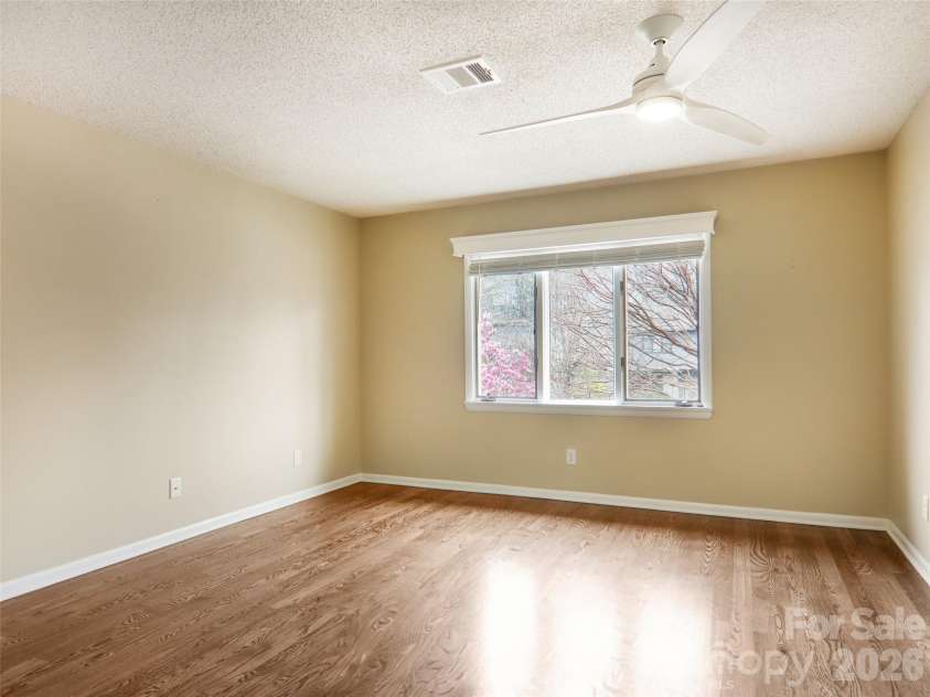 457 Crowfields Drive, Asheville, NC 28803.  MLS# CAR4357281, YatesRealty ID 3870. 