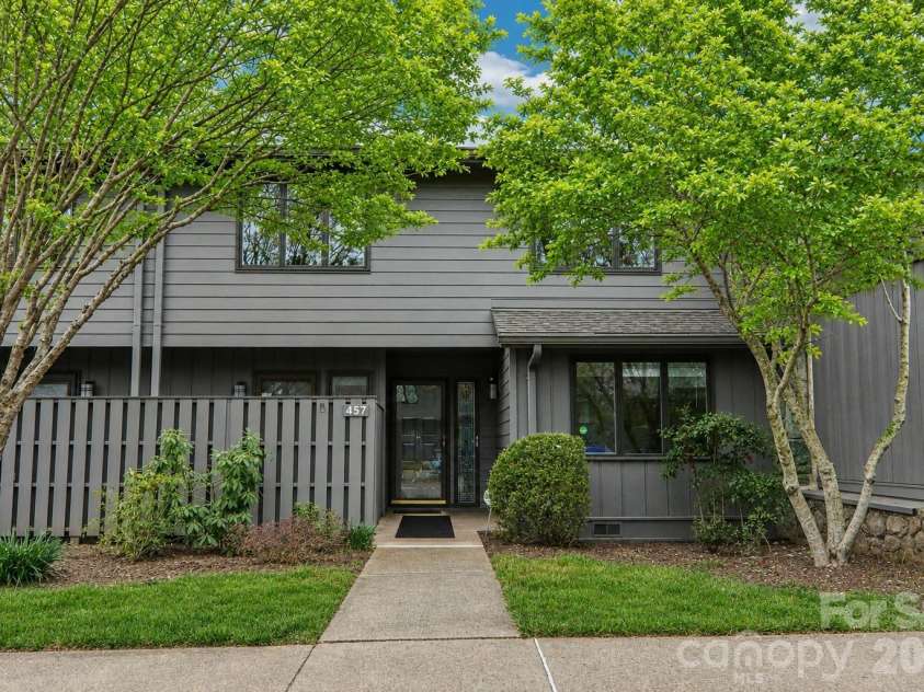 457 Crowfields Drive, Asheville, NC 28803.  MLS# CAR4357281, YatesRealty ID 3870. 
