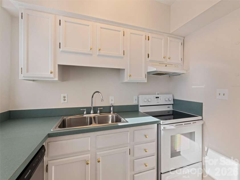 622 Haywood Street, Waynesville, NC 28786.  MLS# CAR4338491, YatesRealty ID 3870. 