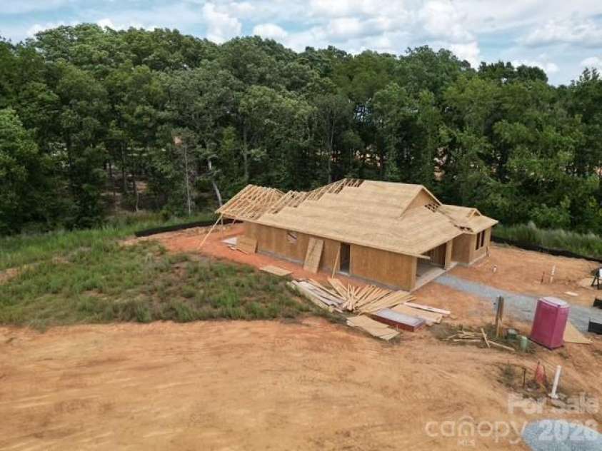 533 Creston Place Drive, Monroe, NC 28110.  MLS# CAR4400939, YatesRealty ID 38701. 