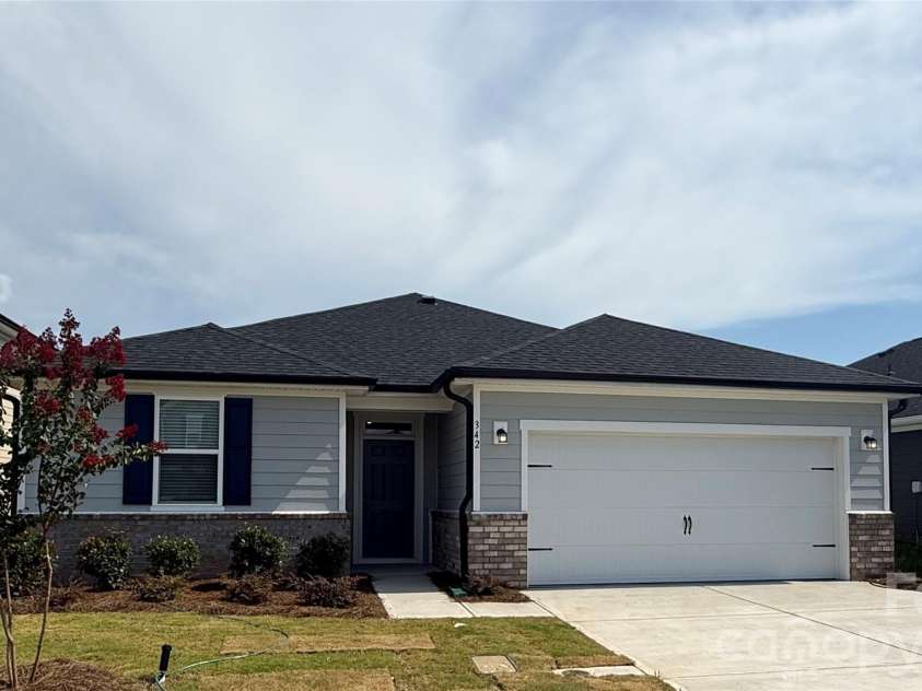 342 Maidstone Drive, Monroe, NC 28110.  MLS# CAR4401078, YatesRealty ID 38702. MOVE IN READY!