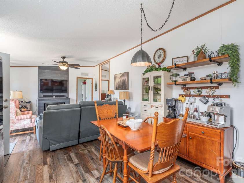 40 Farmstead Road, Leicester, NC 28748.  MLS# CAR4404206, YatesRealty ID 38703. 