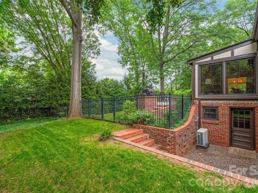 600 Central Avenue, Belmont, NC 28012.  MLS# CAR4375573, YatesRealty ID 38704. Basement Entrance