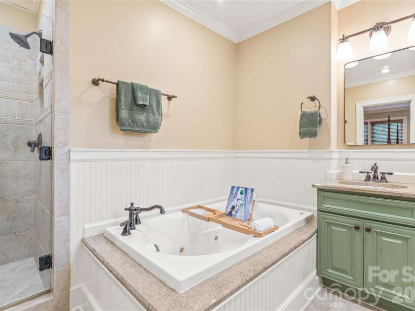 600 Central Avenue, Belmont, NC 28012.  MLS# CAR4375573, YatesRealty ID 38704. Spa-like Primary Bath Features Whirlpool and Separate Shower