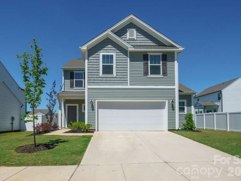1295 Elizabeth Avenue, Kannapolis, NC 28083.  MLS# CAR4388265, YatesRealty ID 38707. Front exterior