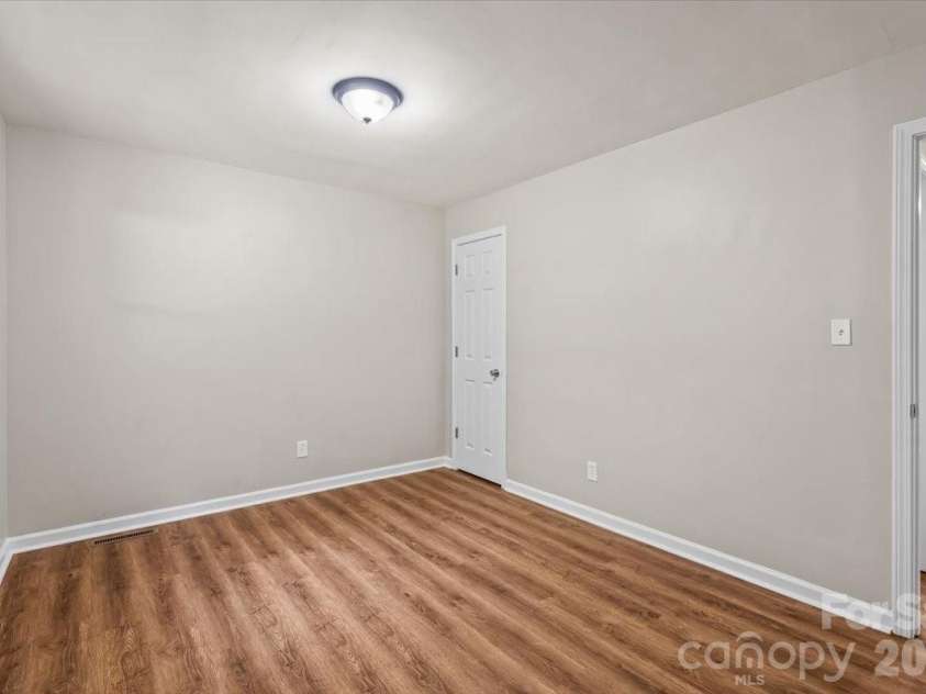 208 Tomberlin Road, Mount Holly, NC 28120.  MLS# CAR4403727, YatesRealty ID 38708. 